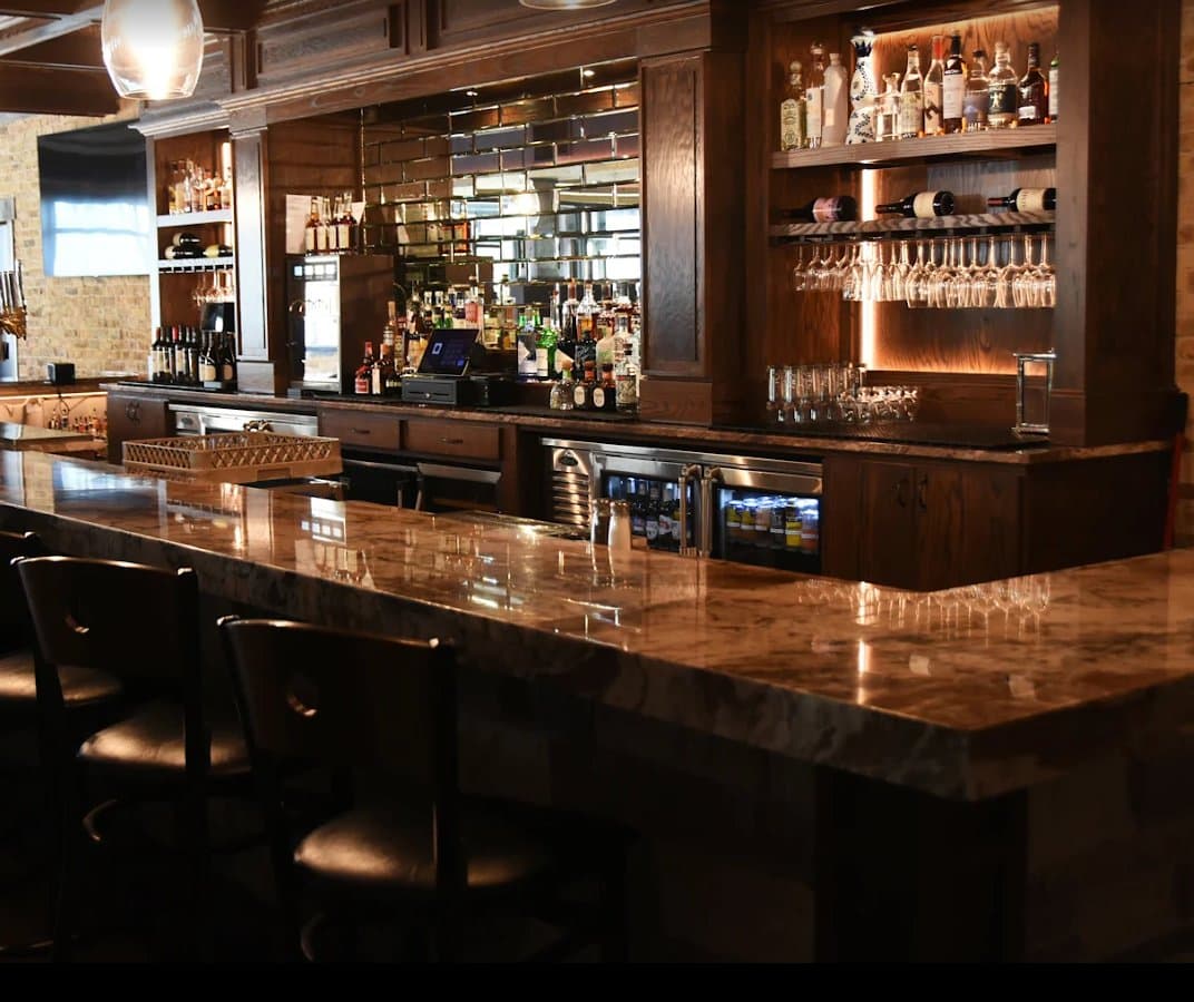 Buck & Honey's Bar